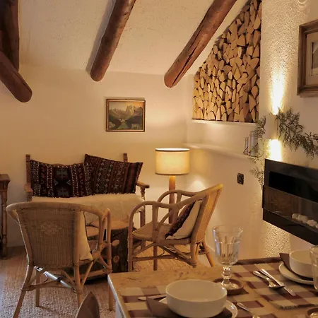 Bed & Breakfast Maison De La Montagne - & Relax 3*